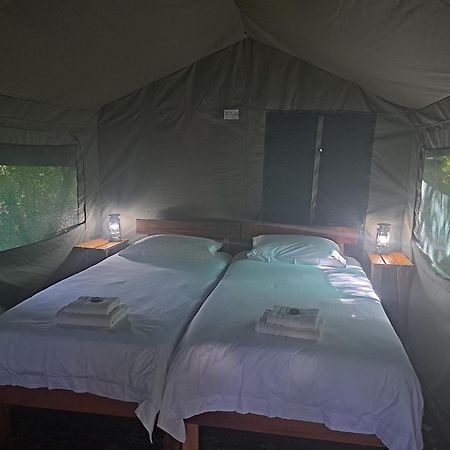 Hotel Woodcutter'S Bush Camp At The Old Trading Post Wildernis Esterno foto