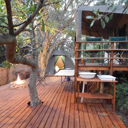 Hotel Woodcutter'S Bush Camp At The Old Trading Post Wildernis Esterno foto